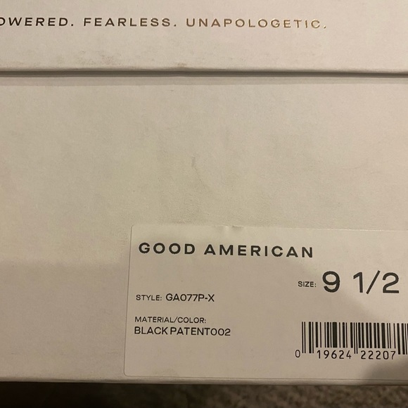 Good American wedge thong sandals brand new, worn once - Picture 9 of 10